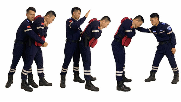 高級嬰兒梗塞模型教會家長如何正確應(yīng)對兒童被異物卡喉